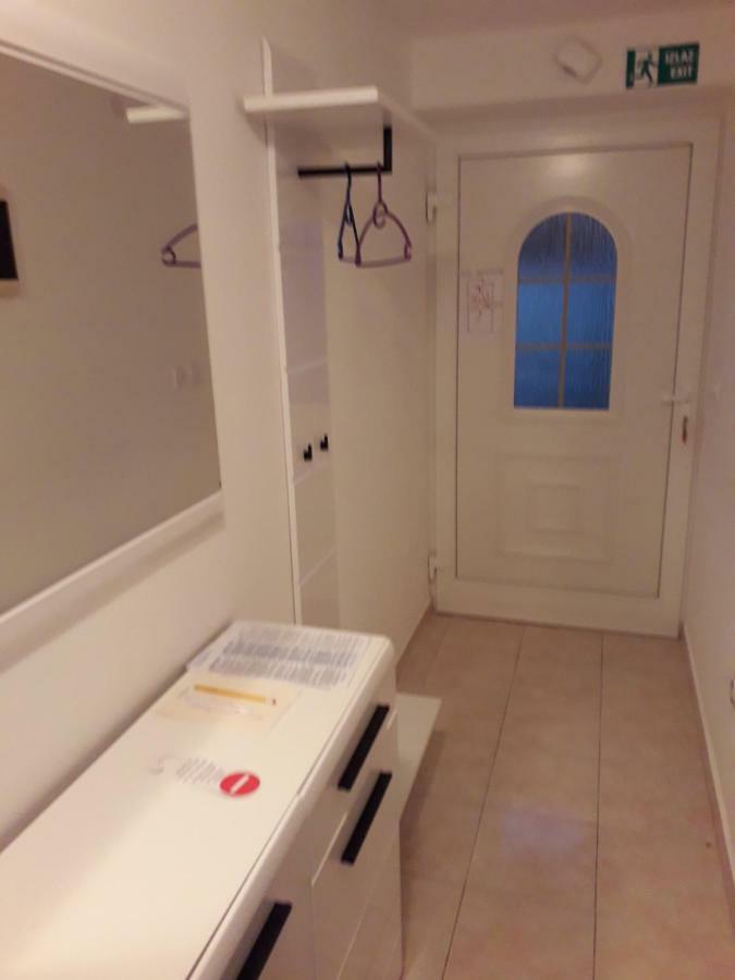 Apartments Alen Πούλα Εξωτερικό φωτογραφία